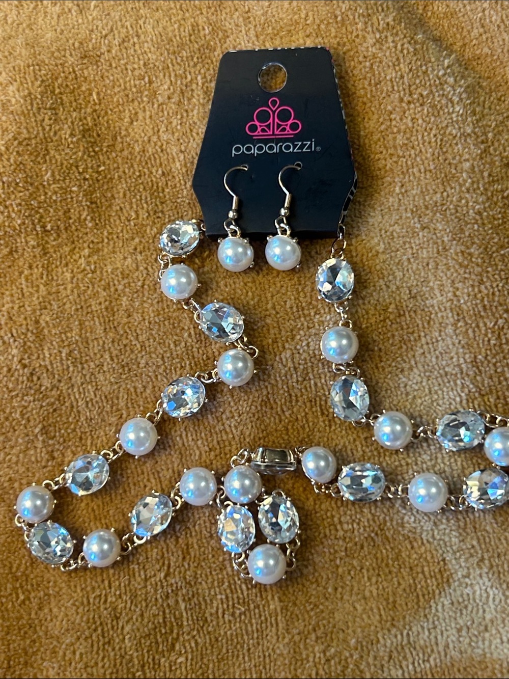 paparazzi Pearl and Crystal Drop Necklace & Earring Set - White and Clear